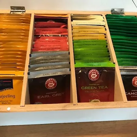 Hausener Dorfkrug ホテル