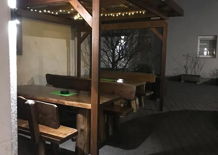 Hausener Dorfkrug Франкфурт-на-Майне